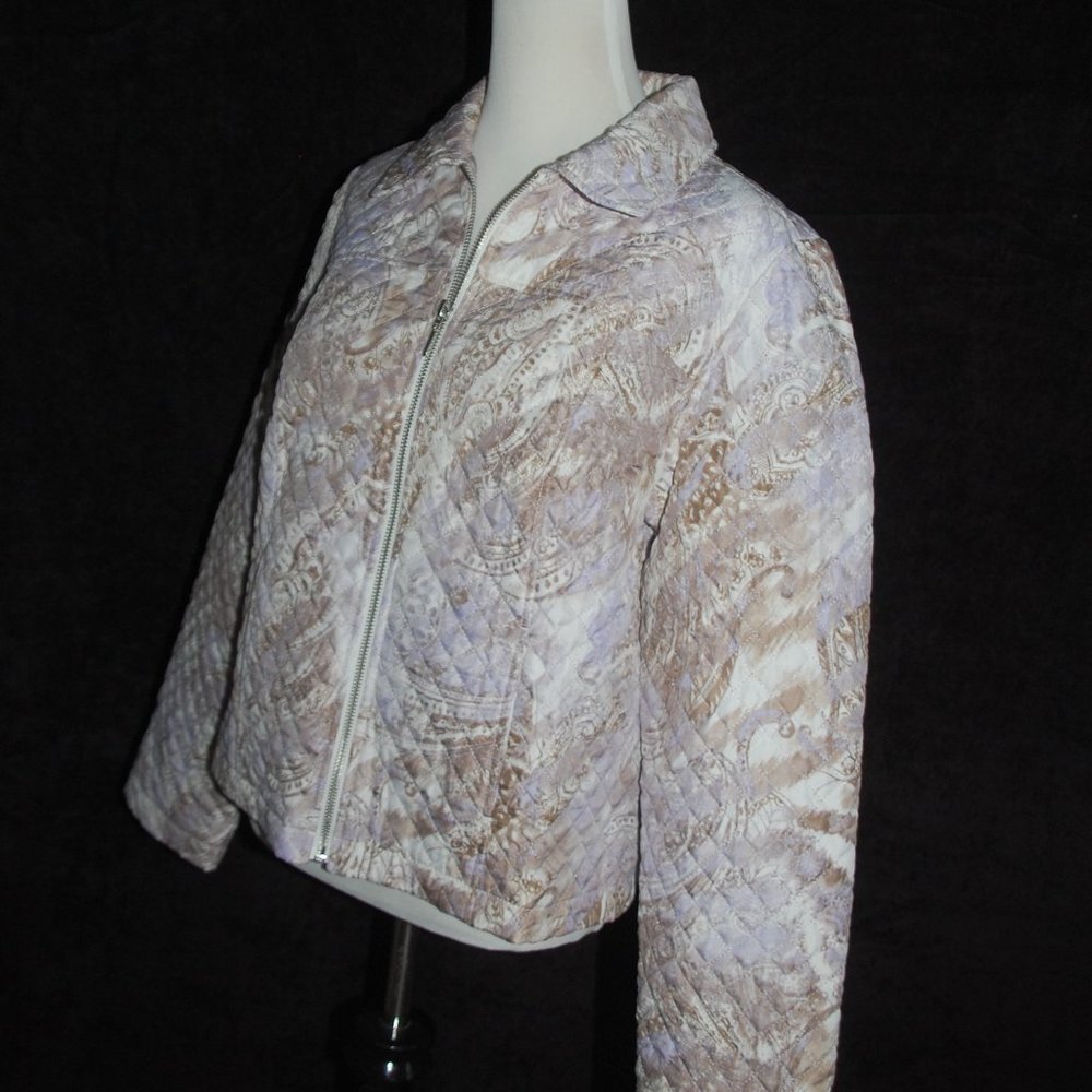 Chico’s sz 1 NWT Watercolor Quilted Jacket sz 8/10